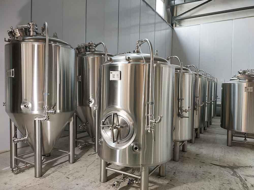 CAN I BUY USED BREWERY EQUIPMENT OR IN STOCK